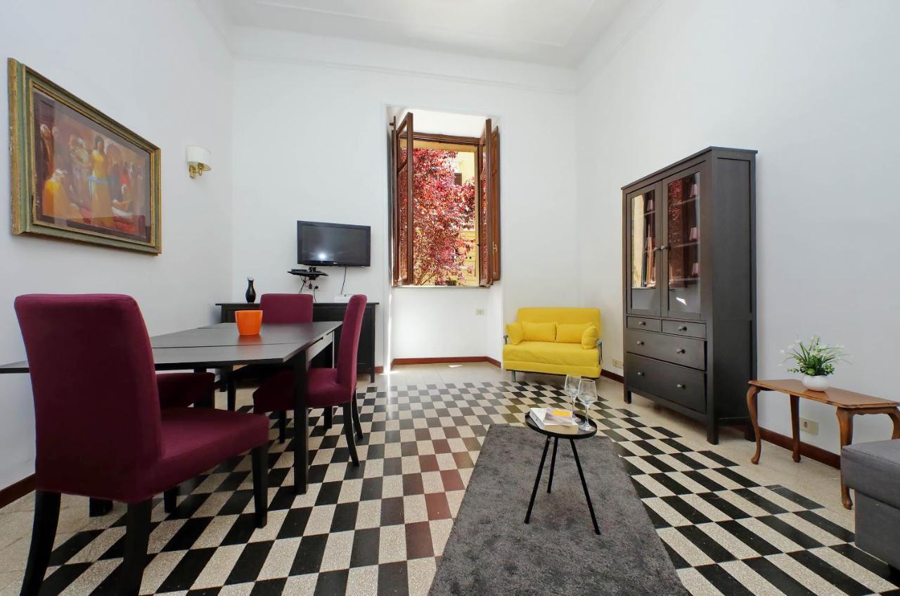 4bnb - Quiriti Delightful Rom